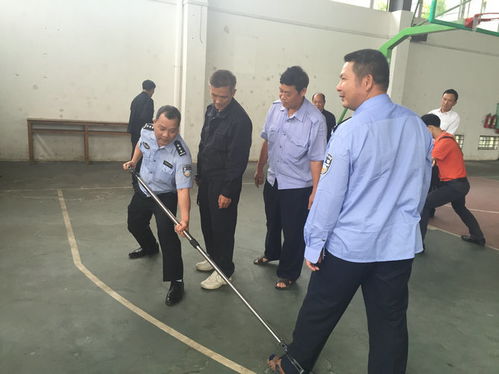 我校举办保安、宿管人员护校安园能力培训活动，提升物业管理水平